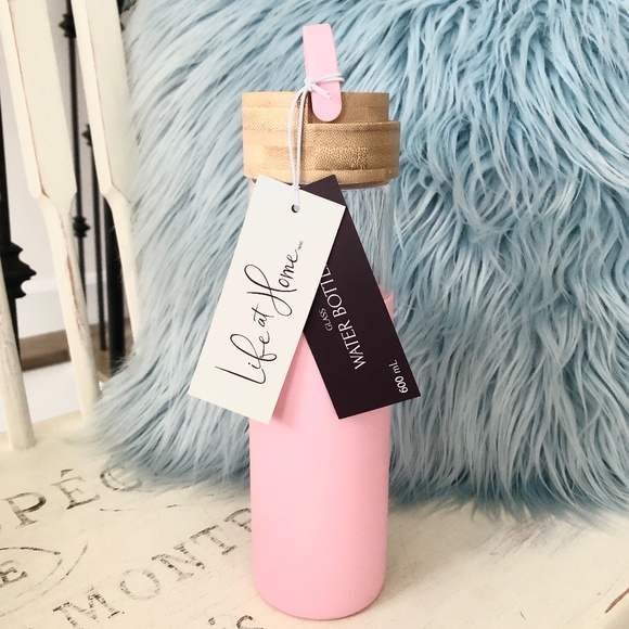 Glass Water Bottle, Bamboo Lid Screw Top W/Handle & Pink Silicone Sleeve, 20 oz - Picture 3 of 13